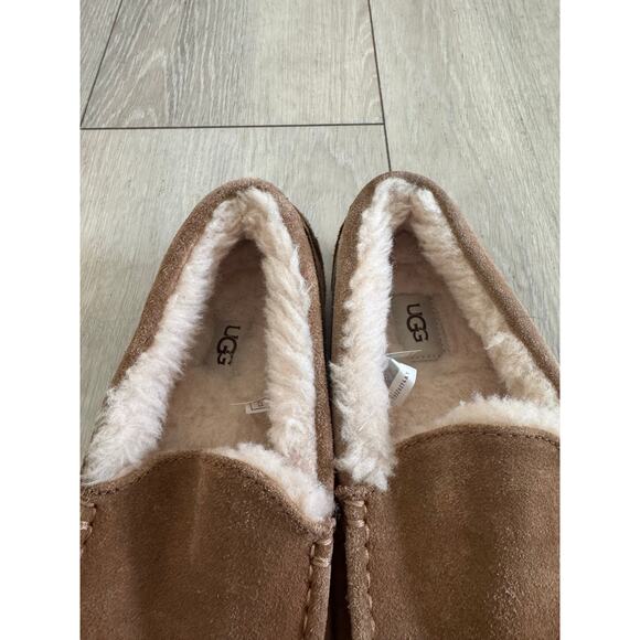 UGG Mens moccasins size 12 like new main image 6